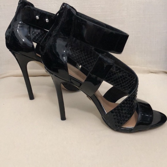 Badgley Mishka Ankle Strap Heels Size 6 - Picture 5 of 8